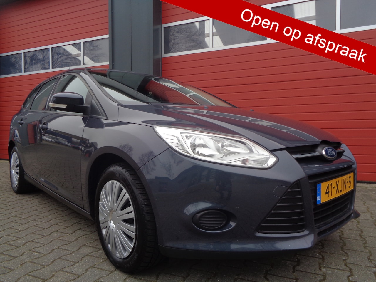 Ford Focus Wagon - 1.6 EcoBoost Lease Trend 1.6 EcoBoost Lease Trend,Navi,Cruise,Clima,Mooie auto! - AutoWereld.nl