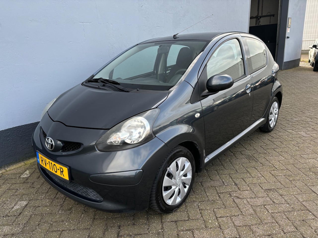 Toyota Aygo - 1.0-12V 5-Deurs - Airco - AutoWereld.nl