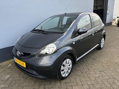 Toyota Aygo - 1.0-12V 5-Deurs - Airco