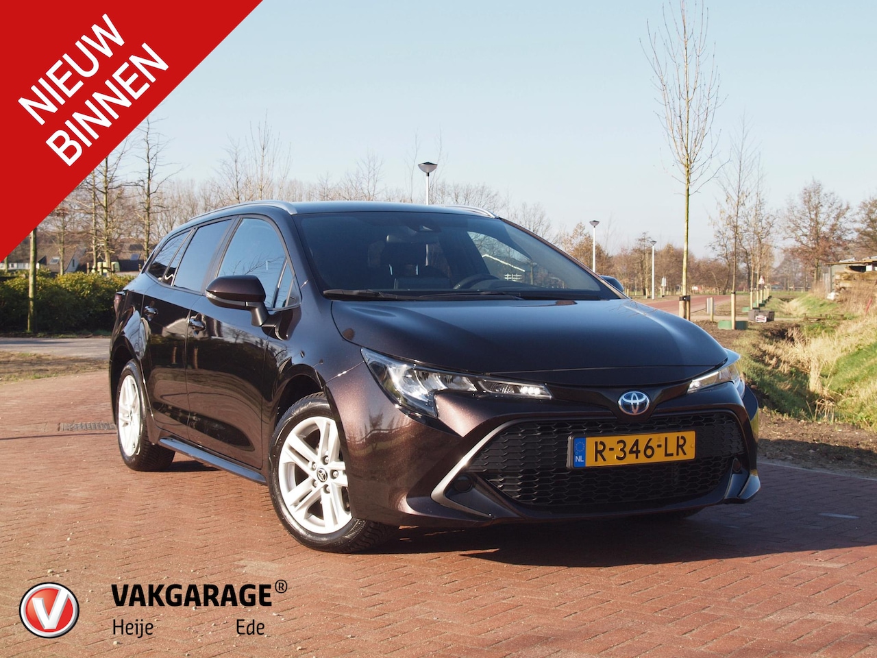 Toyota Corolla Touring Sports - 1.8 Hybrid Active | Camera | Apple Carplay | Cruise Control | - AutoWereld.nl