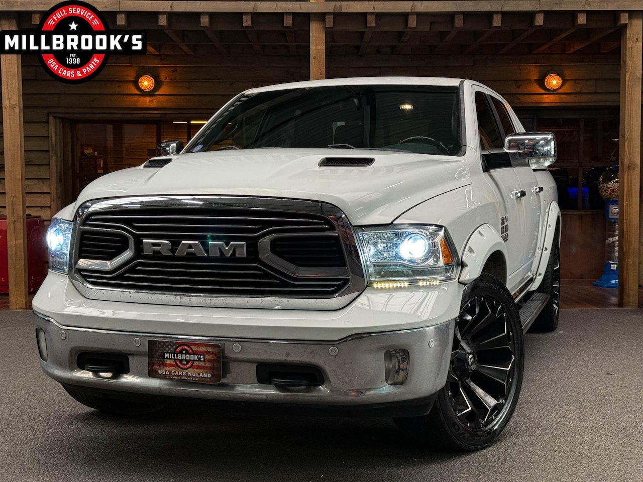 Dodge Ram 1500 - 5.7 V8 Limited Widebody, Fuel Velgen, Luchtvering, LPG, Stoelkoeling, Stoelverwarming - AutoWereld.nl