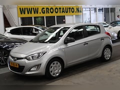 Hyundai i20 - 1.2i Business Edition Airco, Cruise control, Trekhaak, Isofix