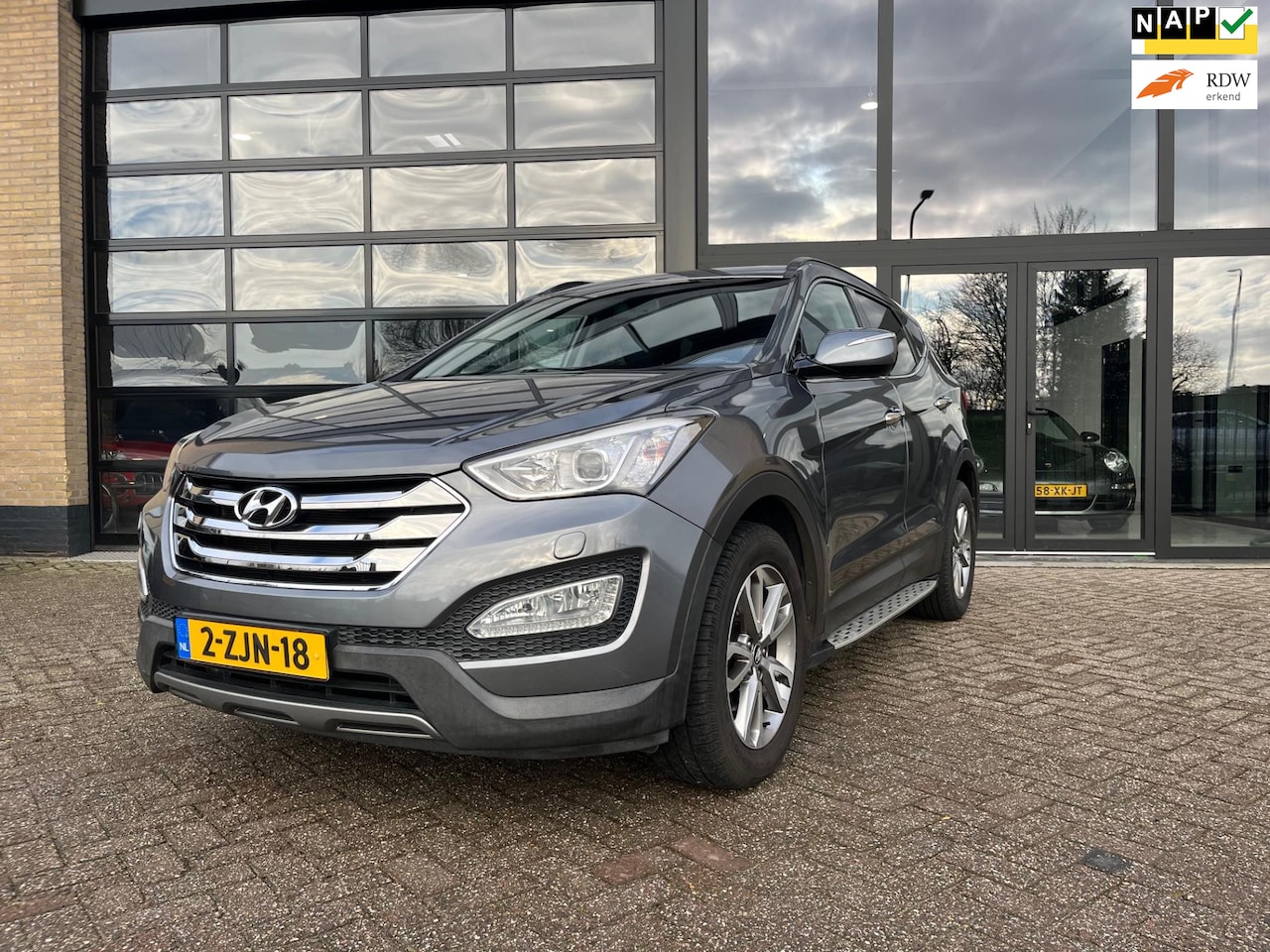 Hyundai Santa Fe - 2.4i GDI Business Edition 2.4i GDI Business Edition , Navi, Leer, Dealer onderhoud - AutoWereld.nl