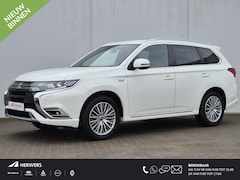 Mitsubishi Outlander - 2.4 PHEV Intense+ Automaat / Plug-in / 1500kg Trekgewicht / Trenhaak vast / Instyle Ledere