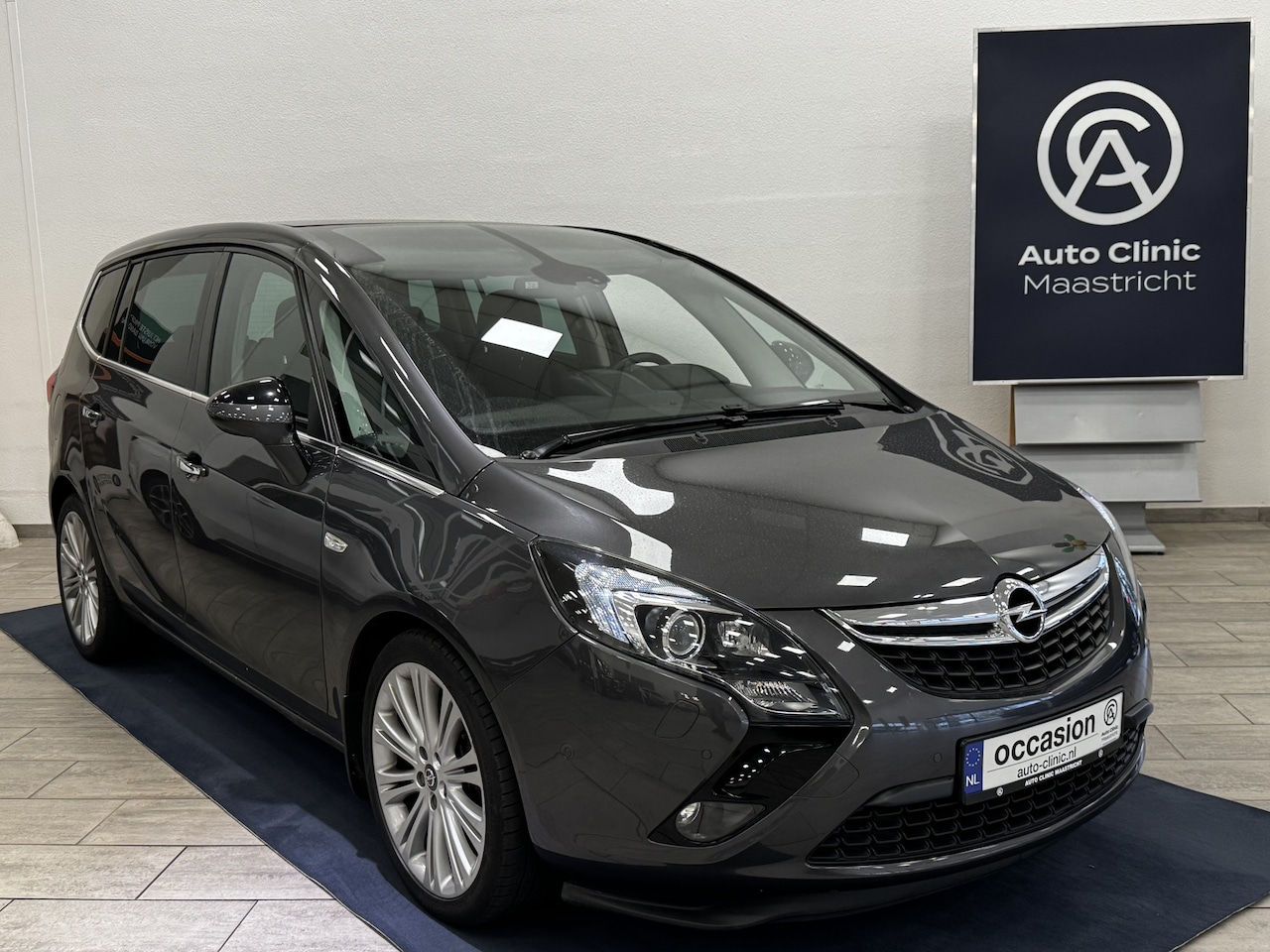 Opel Zafira Tourer - 1.4 Cosmo 7-PERSOONS | PANO | NAVI | TREKHAAK | - AutoWereld.nl