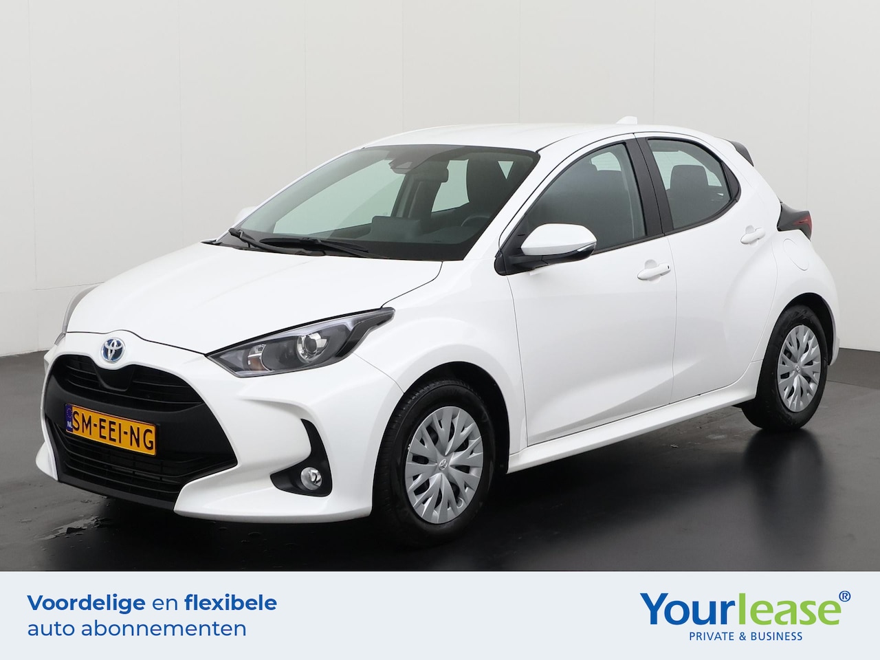 Toyota Yaris - 1.5 Hybrid Active | All-in 403,- Private Lease | Zondag Open! - AutoWereld.nl