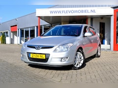 Hyundai i30 - 2.0i Style 5-drs Aut. Clima|Half Leder|LMV