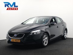 Volvo V40 - 1.6 D2 Momentum Automaat Navigatie Climate-control Cruise