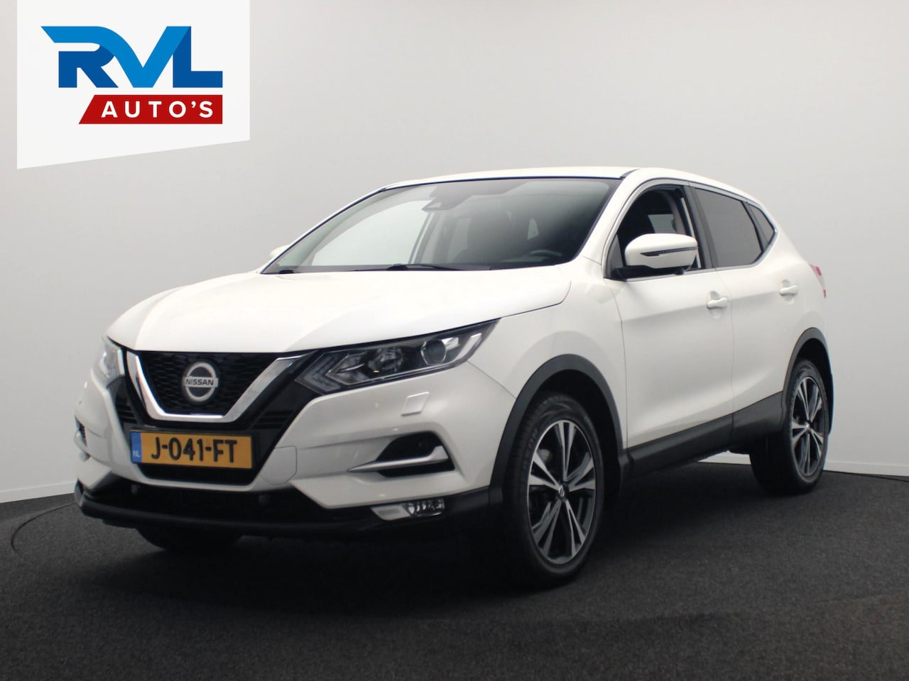 Nissan Qashqai - 1.3 DIG-T N-Motion * Trekhaak * Stoelverwarming Camera - AutoWereld.nl