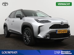 Toyota Yaris Cross - 1.5 Hybrid Adventure | Camera | Navigatie | LM velgen | Stoel en stuurwiel verwarmd | Dode