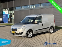 Opel Combo - Navigatie + Cruise control