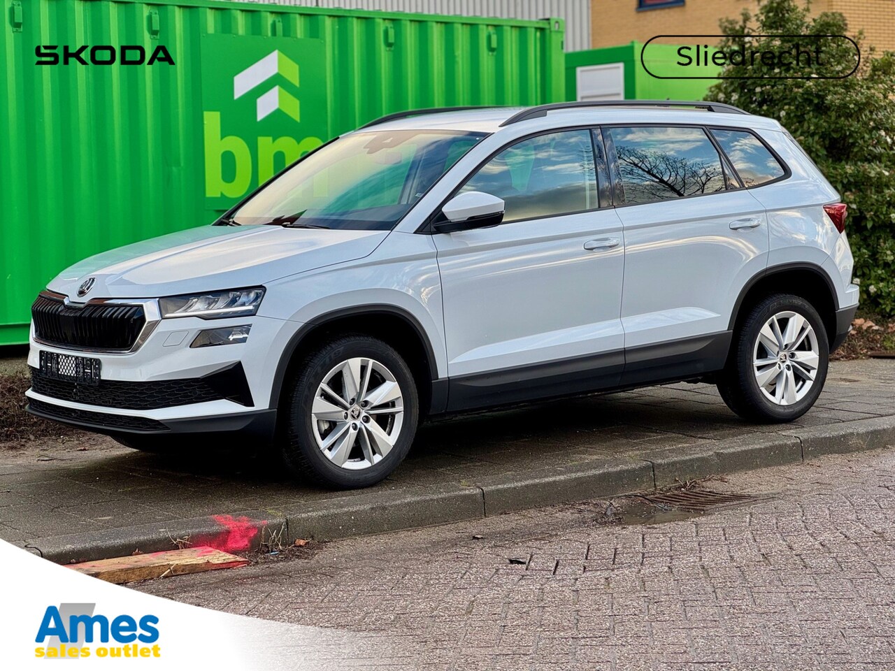 Skoda Karoq - 1.5 TSI 150pk DSG Business Edition | Elektrische achterklep | Stoel- en stuurverwarming | - AutoWereld.nl