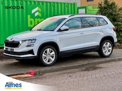 Skoda Karoq - 1.5 TSI 150pk DSG Business Edition | Elektrische achterklep | Stoel- en stuurverwarming |