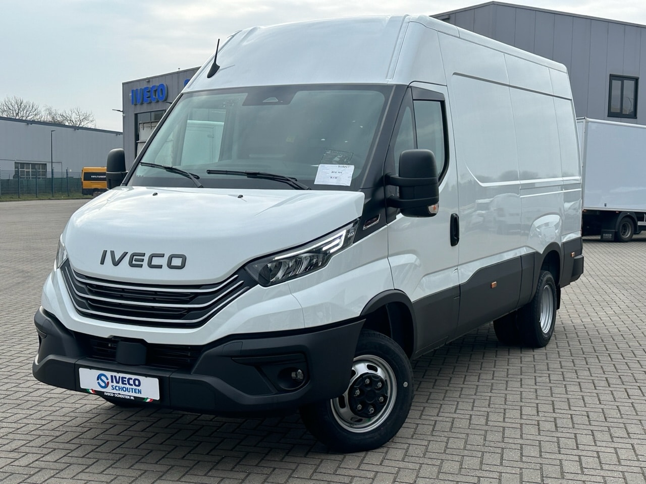 Iveco Daily - 40C18HA8 V 3520L H2 - AutoWereld.nl