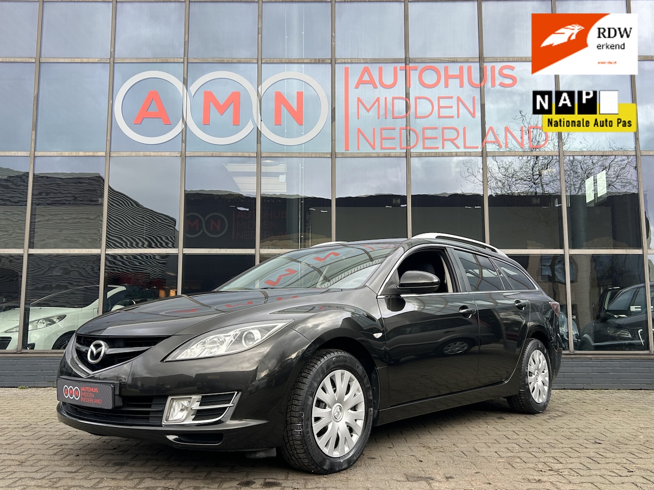 Mazda 6 Sportbreak - 2.0 Cruisctr,Chrome/Elekpakket,Airco,Trekhaak - AutoWereld.nl