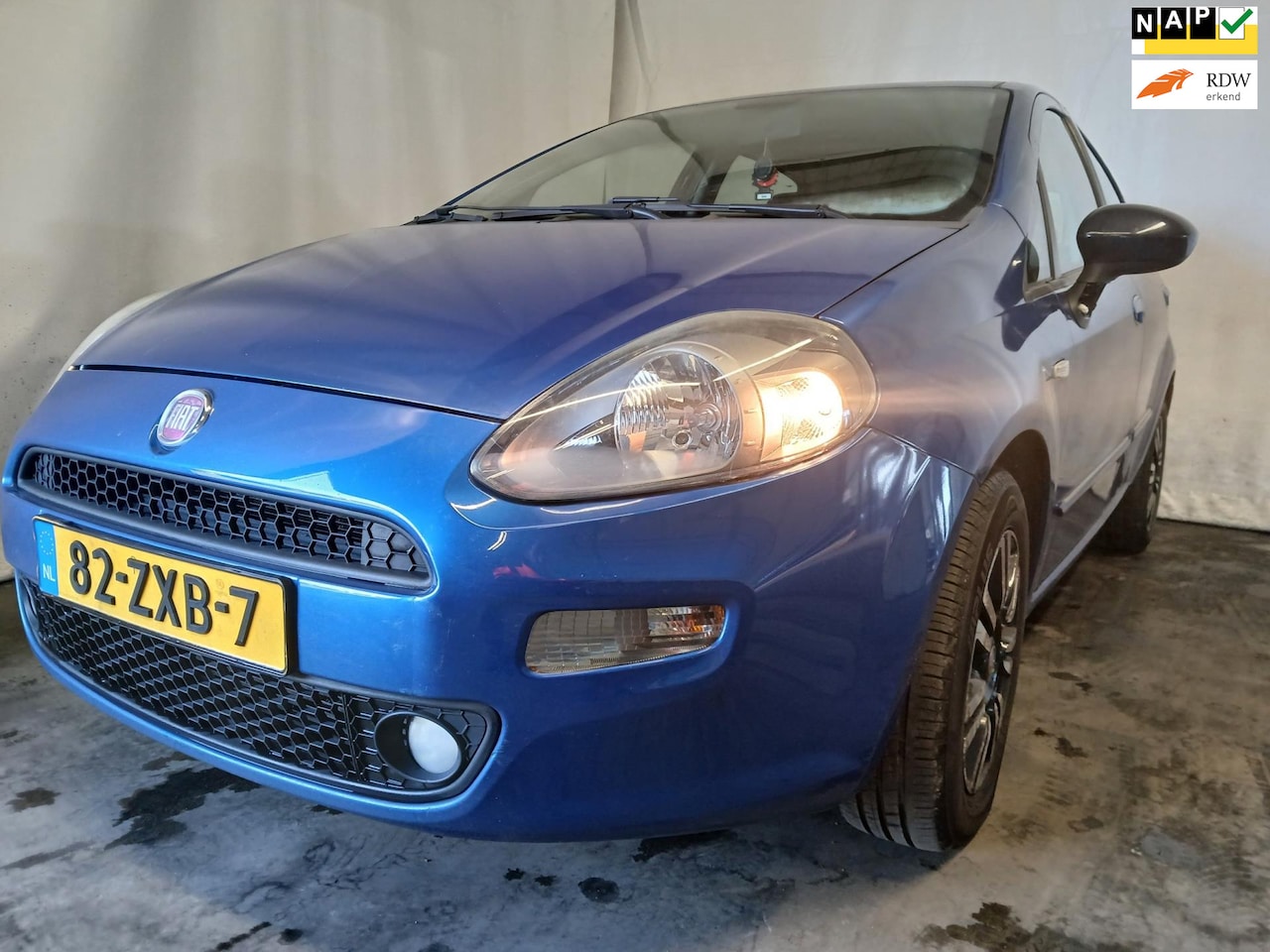 Fiat Punto Evo - 0.9 TwinAir Easy SCHADEAUTO!! - AutoWereld.nl