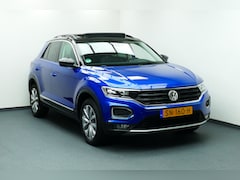 Volkswagen T-Roc - 1.5 TSI Style 1-Eig. Panodak, Navi, Led Koplampen, Clima, Adaptief Cruise