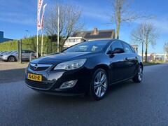 Opel Astra - 1.4 Turbo Sport Navi/Stoelverwarming/Cruise/Pdc