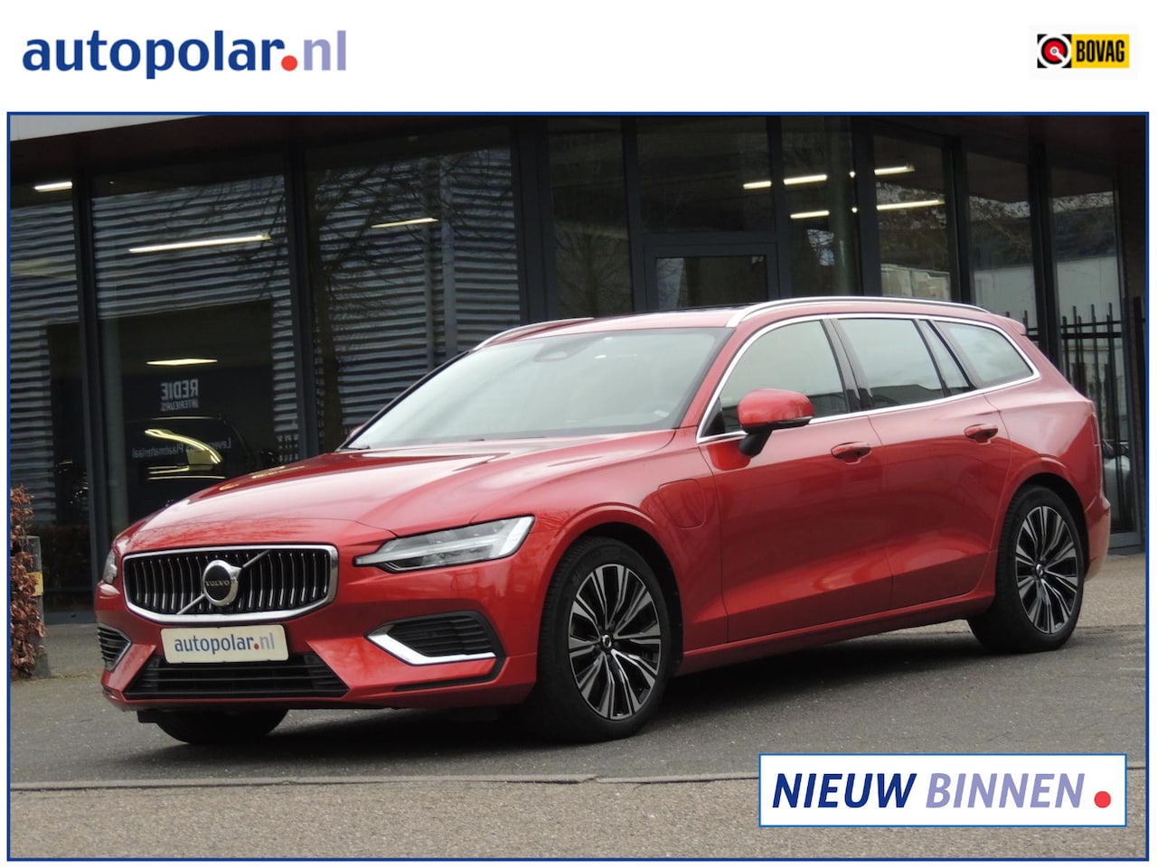 Volvo V60 - 2.0 T6 Plug-in hybrid AWD Ultimate Bright Longe Range/Panodak/Trekhaak etc. - AutoWereld.nl