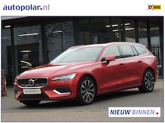 Volvo V60 - 2.0 T6 Plug-in hybrid AWD Ultimate Bright Longe Range/Panodak/Trekhaak/ Camera etc