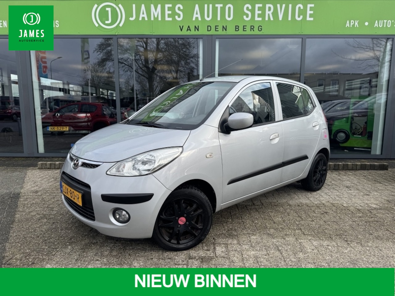 Hyundai i10 - | APK | APPLE CARPLAY | LMV | 1.1 Pure - AutoWereld.nl