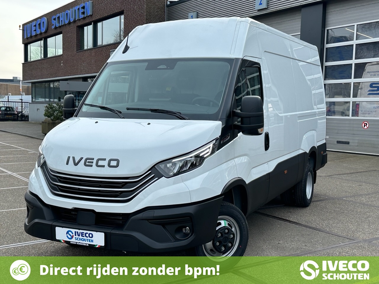 Iveco Daily - 35C18HA8V AUTOMAAT WB 3.520L H2 - AutoWereld.nl