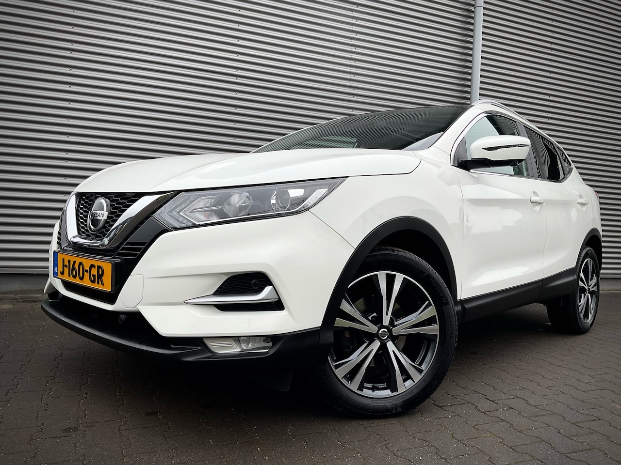 Nissan Qashqai - 1.3 DIG-T 140 Visia - AutoWereld.nl