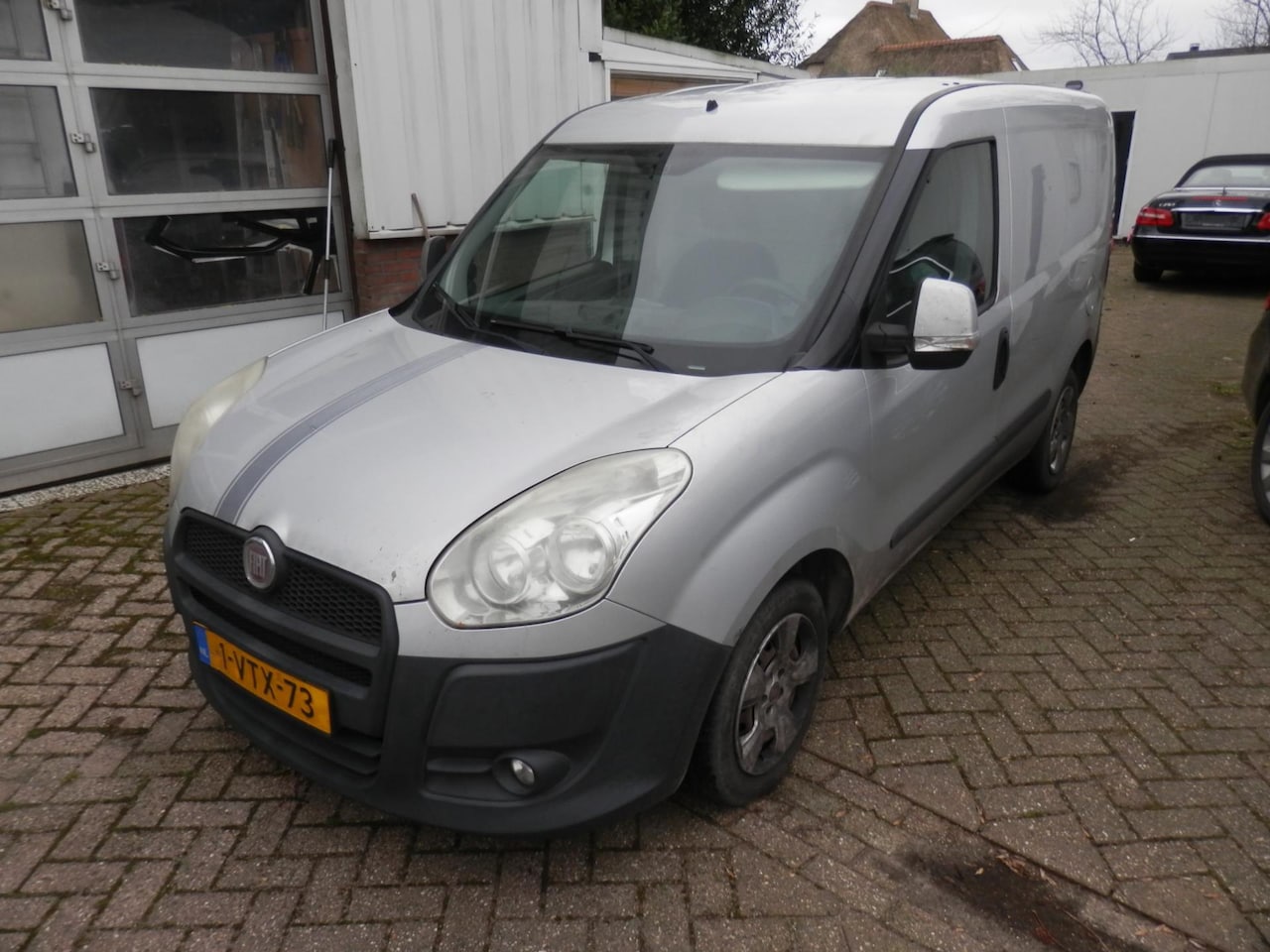 Fiat Doblò Cargo - 1.3 MultiJet SX airco - AutoWereld.nl