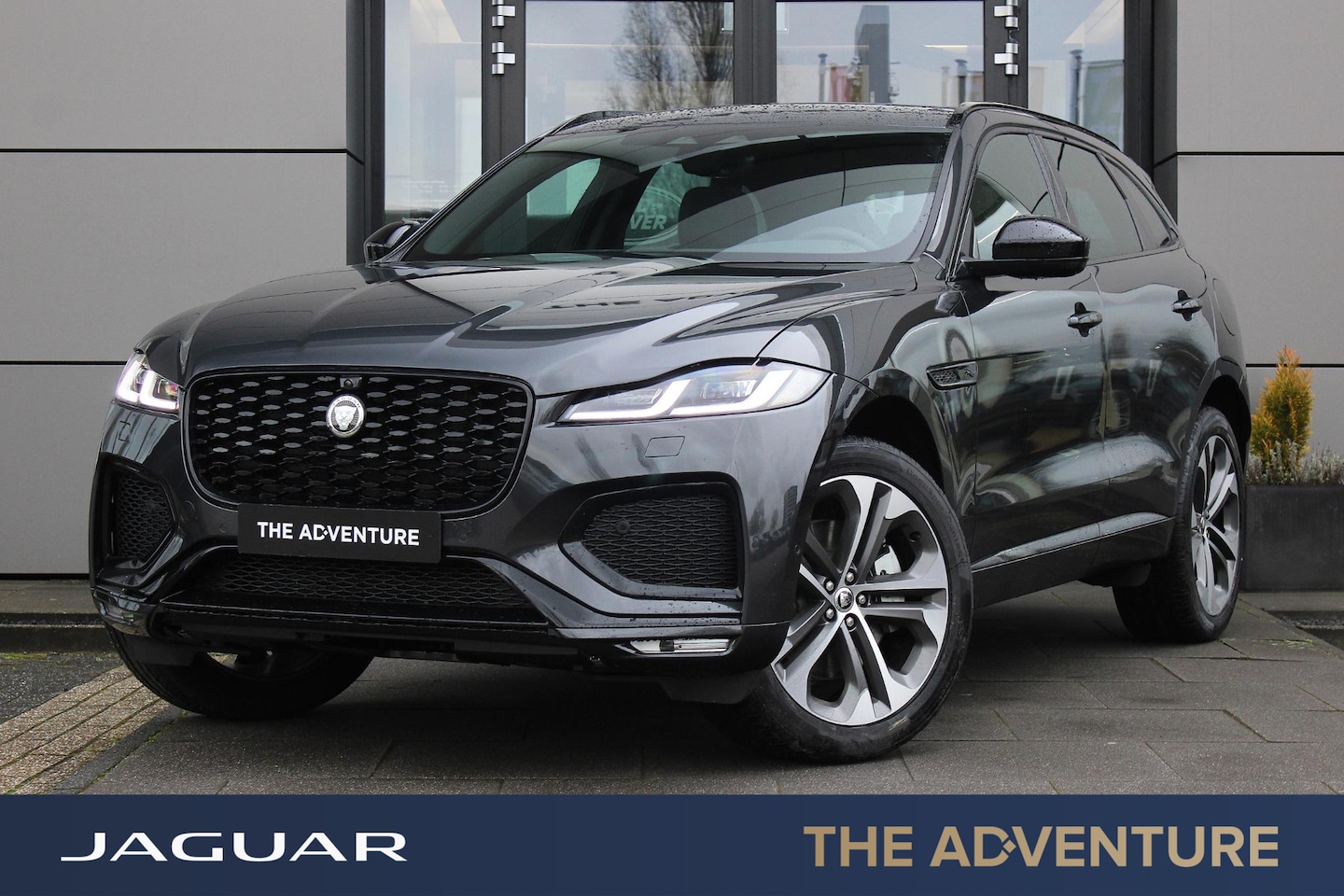 Jaguar F-Pace - P400e R-Dynamic SE 90th Ann. Edition - AutoWereld.nl