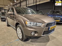 Mitsubishi Outlander - 2.0 Edition Two - Automaat - Schuifdak - Leder - Clima - Cruise - Trekhaak