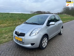 Toyota Yaris - 1.0 VVTi Terra 5-drs Apple Android Groot Scherm 101.836 km APK 30-12-2025