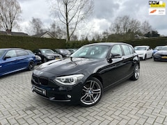 BMW 1-serie - 116i Business|Nwe Ketting + Klepseals|18 inch|Groot Navigatie|Cruise control|Airco|Nette s