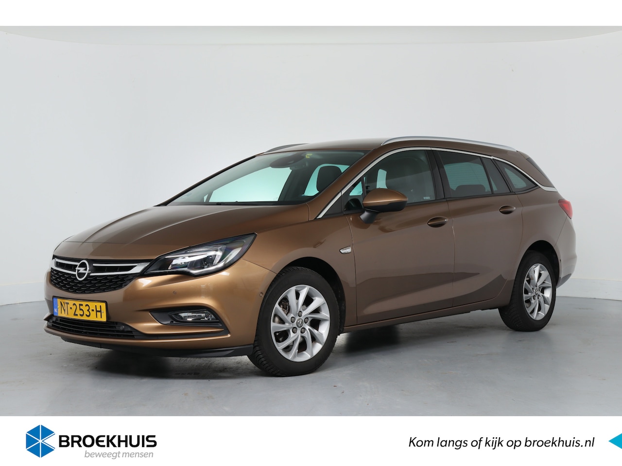 Opel Astra Sports Tourer - 1.4 150pk Innovation | 1e Eigenaar! | Dealer Onderhouden! | Trekhaak 1.400kg | AGR | Camer - AutoWereld.nl