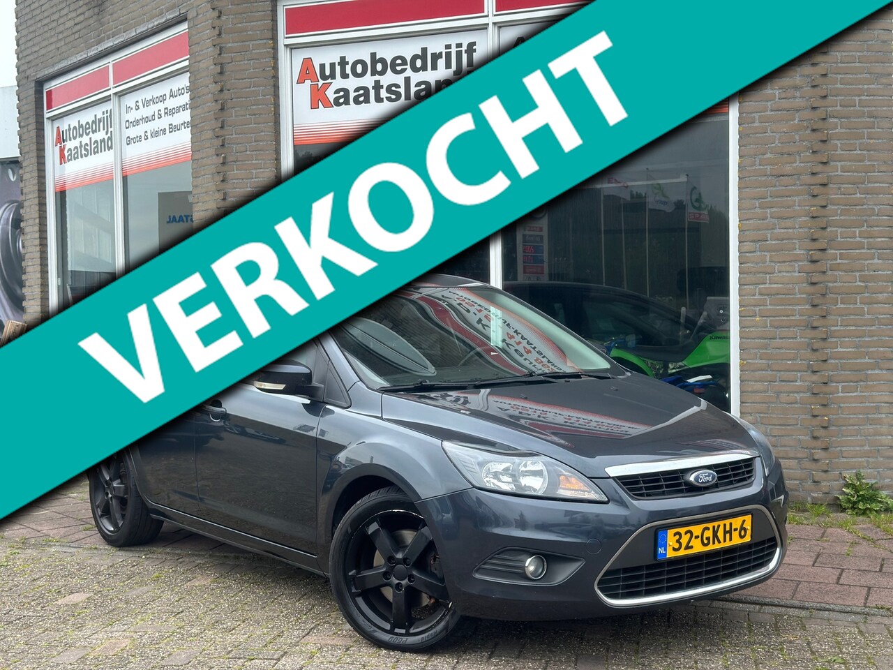 Ford Focus - 2.0 Titanium - Clima - Cruise - Navi - AutoWereld.nl