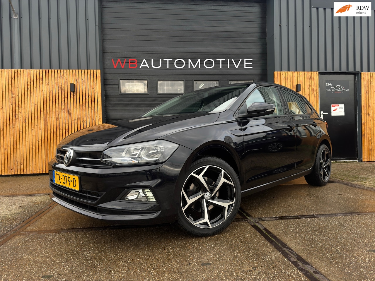 Volkswagen Polo - 1.6 TDI Comfort Business Airco, Adapt.Cruise - AutoWereld.nl