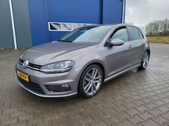 Volkswagen Golf - 1.4 TSI ACT R Line