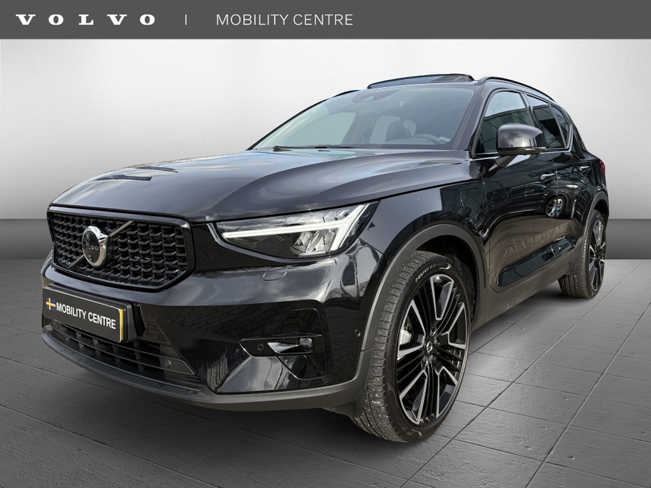 Volvo XC40 - T4 Ultimate Dark | Panoramadak | Leder Bekl. | 21 inch | H&K Aud - AutoWereld.nl