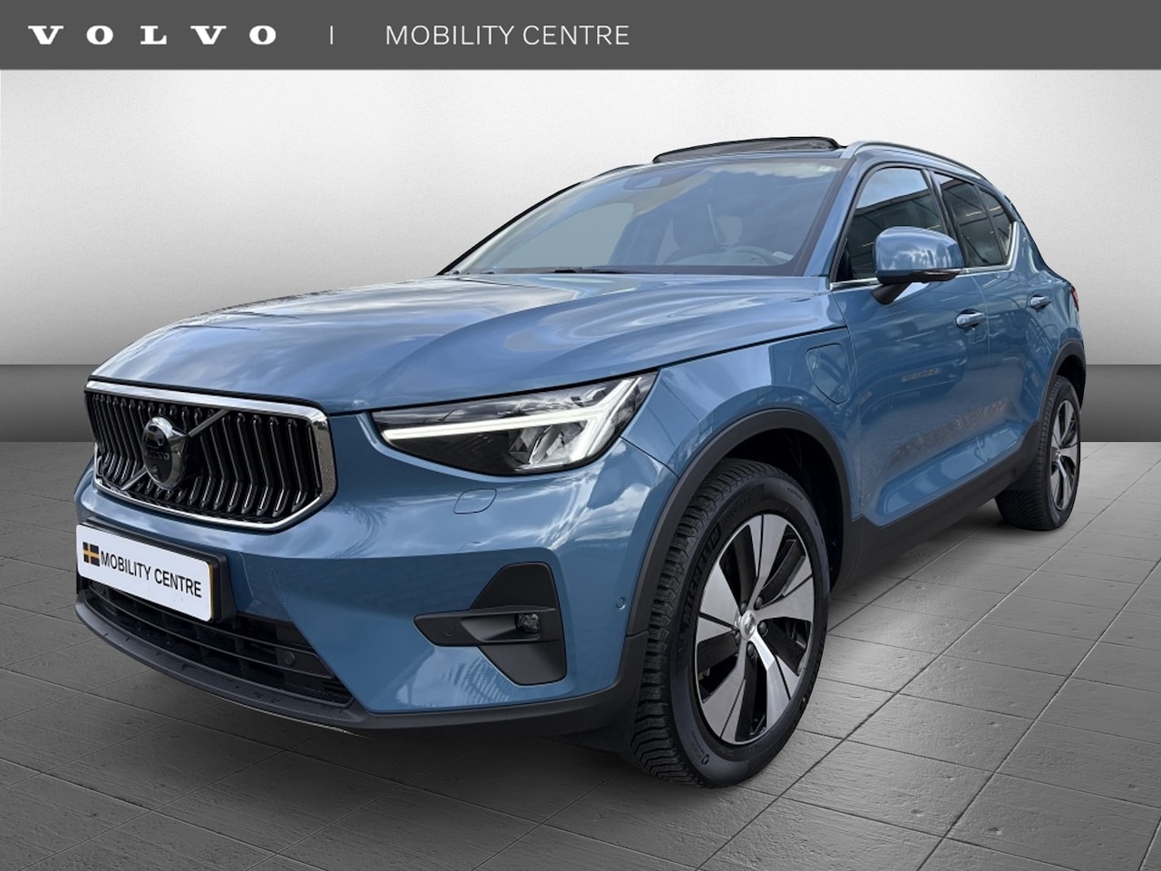 Volvo XC40 - T4 Ultimate Bright | Panoramadak | 360 | Nubuck - AutoWereld.nl