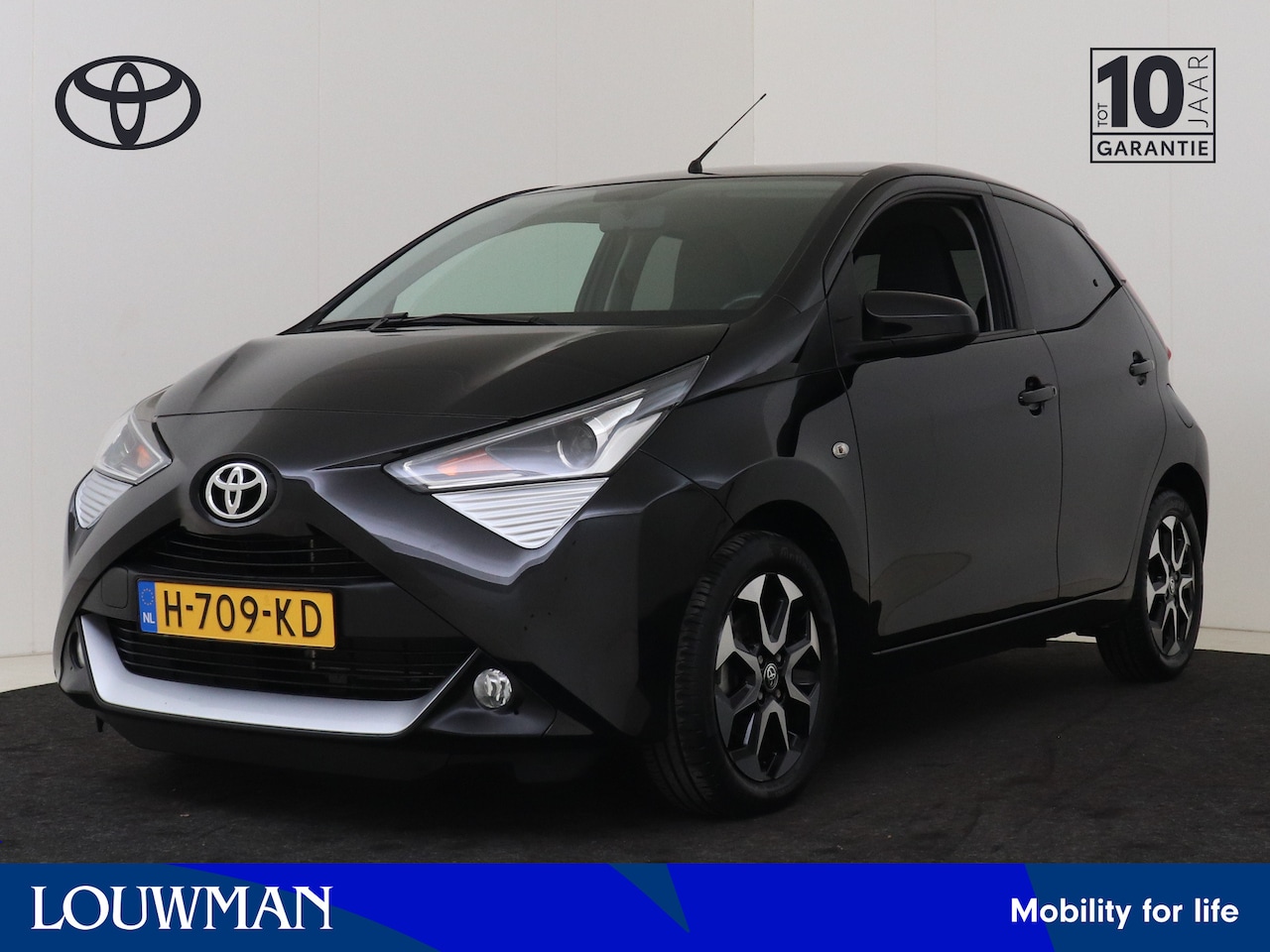 Toyota Aygo - 1.0 VVT-i x-joy I Climate Control I Camera I Apple Carplay/Android Auto I USB I LM Velgen - AutoWereld.nl