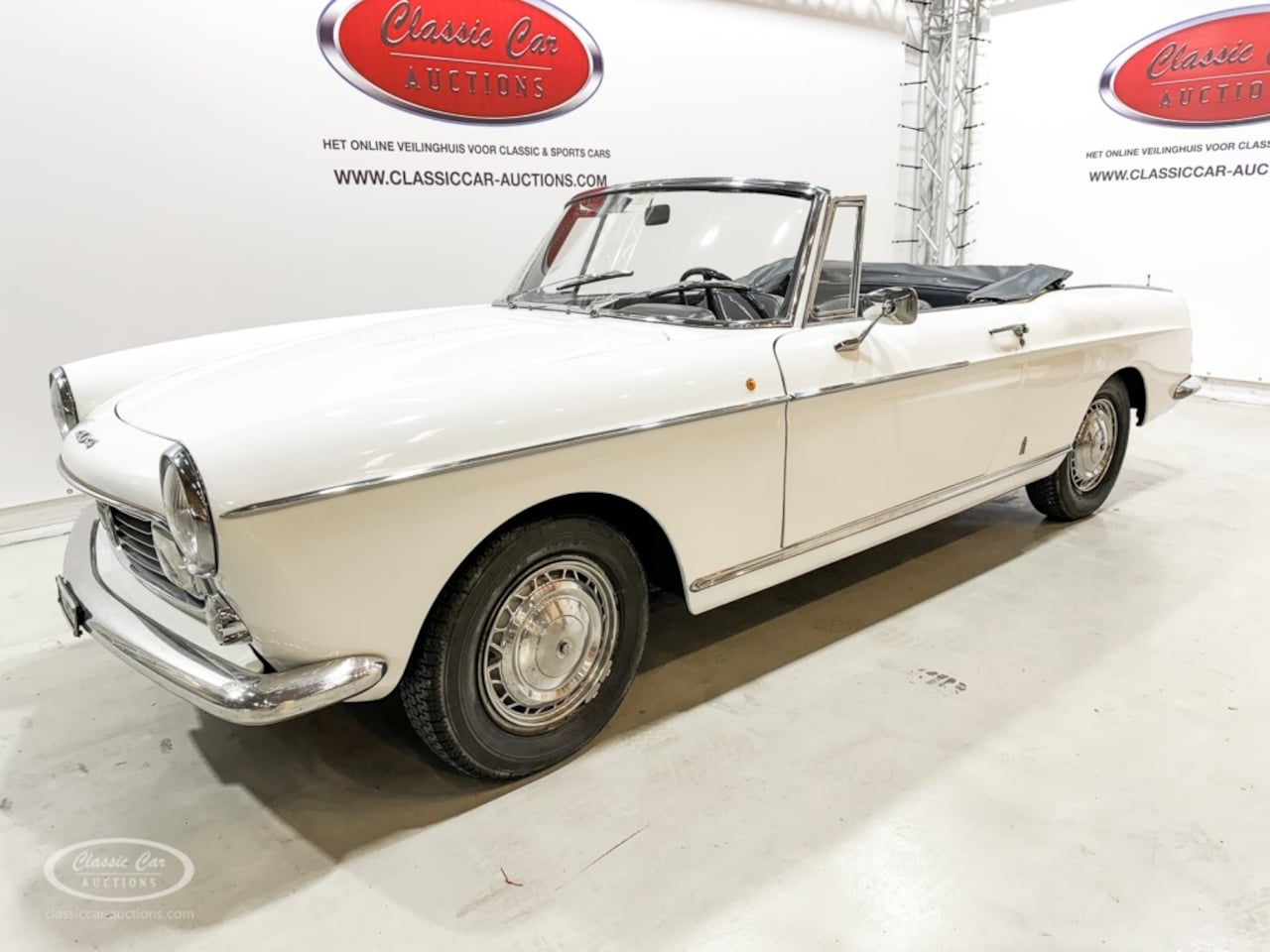 Peugeot 404 - Convertible  - ONLINE AUCTION - AutoWereld.nl