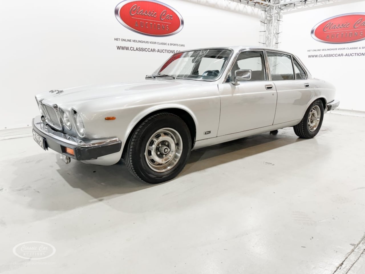 Jaguar XJ - 4.2 Series  - ONLINE AUCTION - AutoWereld.nl