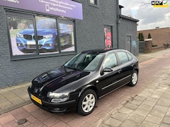 Seat Leon - 1.6-16V Last Edition clima nap boekjes