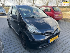 Toyota Aygo - 1.0-12V