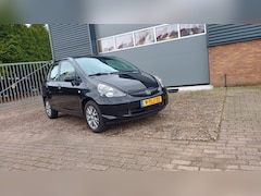 Honda Jazz - 5 Drs 1.2i Cool