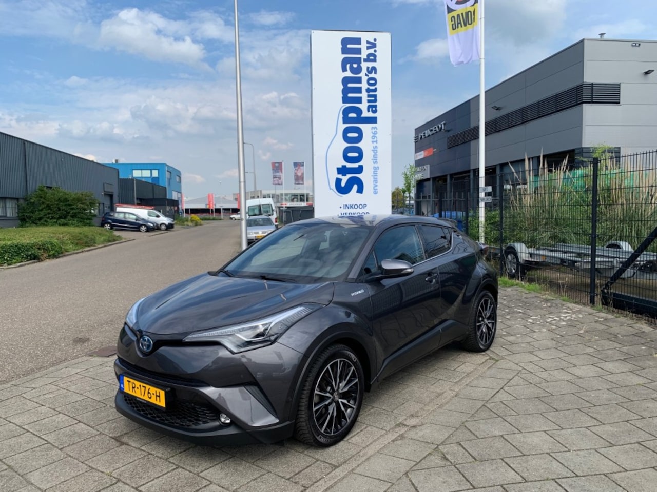 Toyota C-HR - 1.8 Hybrid Team D Limited Clima Ad.cruise PDC - AutoWereld.nl