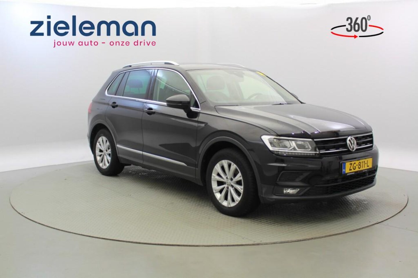 Volkswagen Tiguan - 1.5 TSI Comfortline Business - Carplay, Navi, Trekhaak - AutoWereld.nl