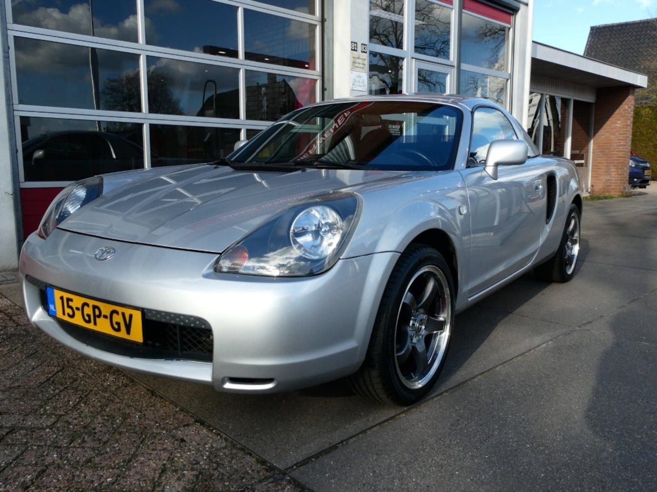 Toyota MR 2 - 1.8-16V VVT-I  Hardtop Leer - AutoWereld.nl