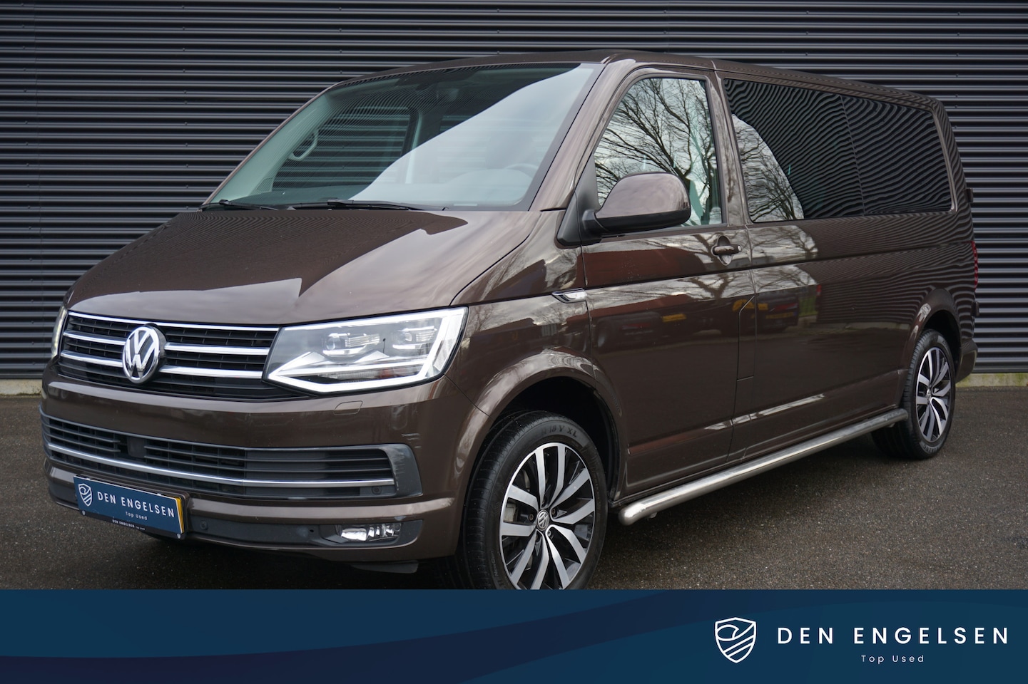 Volkswagen Transporter - 2.0 TDI | L2H1 DC | ACC | App-Connect | DSG | Trekhaak - AutoWereld.nl