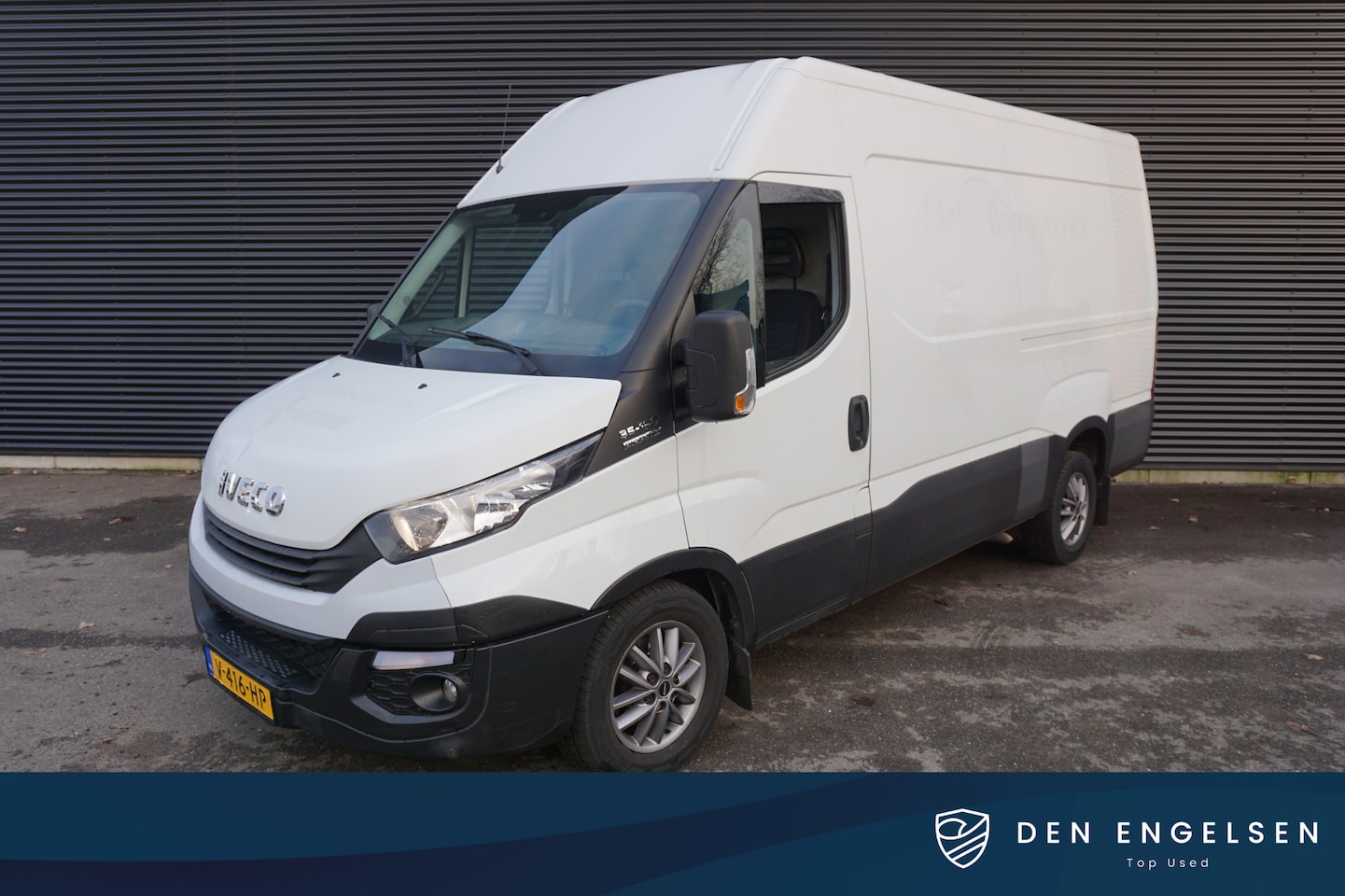 Iveco Daily - 35S16V | 2.3 Automaat | L2H2 | Airco | Camera | Cruise | Trekhaak - AutoWereld.nl