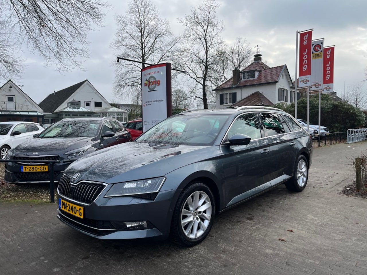 Skoda Superb Combi - COMBI 1.4 TSI ACT 150 PK STYLE BUSINESS / AIRCO-ECC / CANTON - AutoWereld.nl